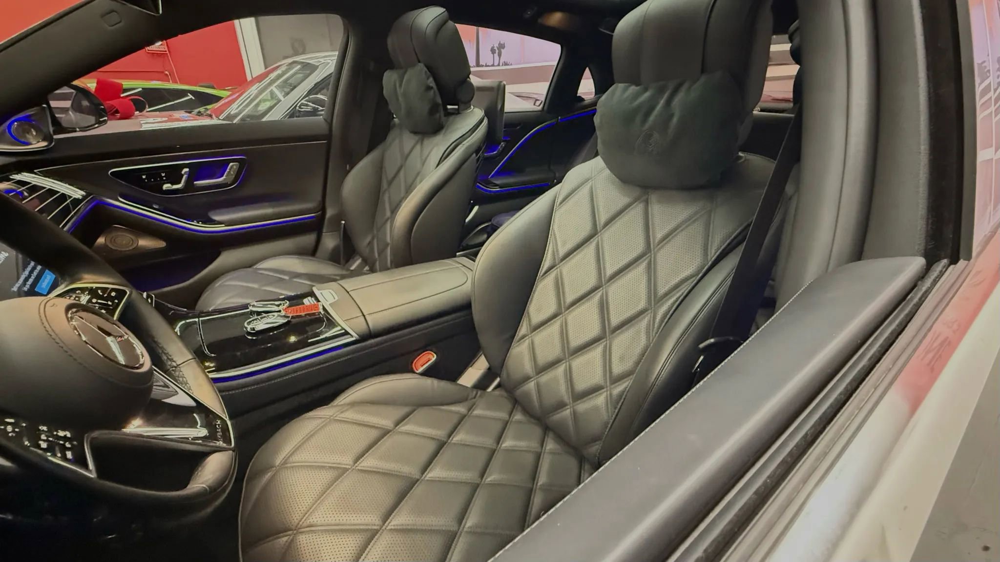 Used 2023 Mercedes-Benz Maybach S 580 4MATIC image 11