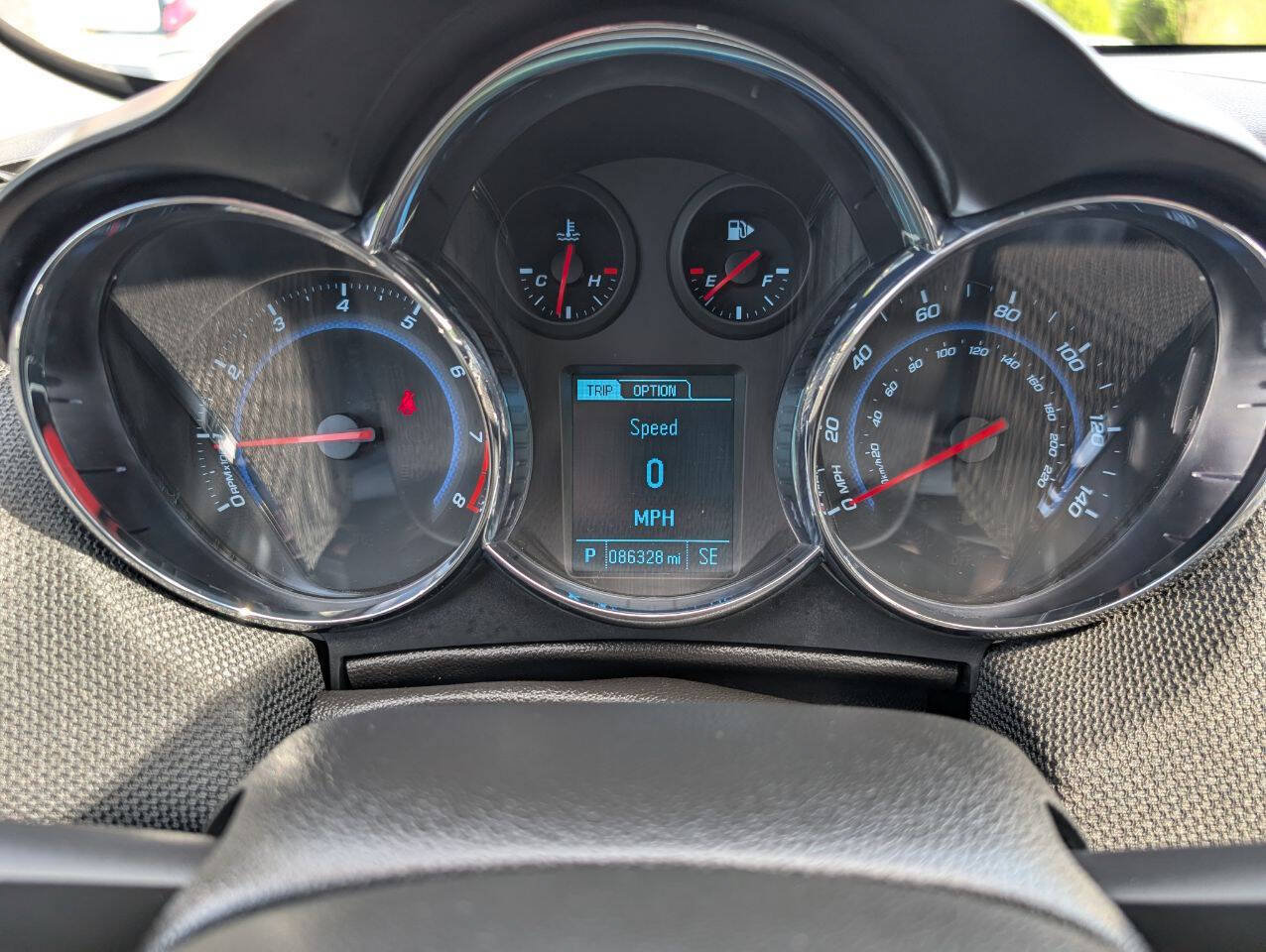 Used 2014 Chevrolet Cruze LTZ w/ RS Package FWD image 19