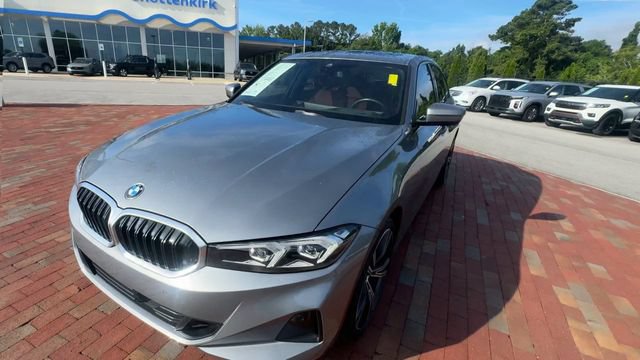 Used 2023 BMW 330i Sedan w/ Premium Package RWD image 6