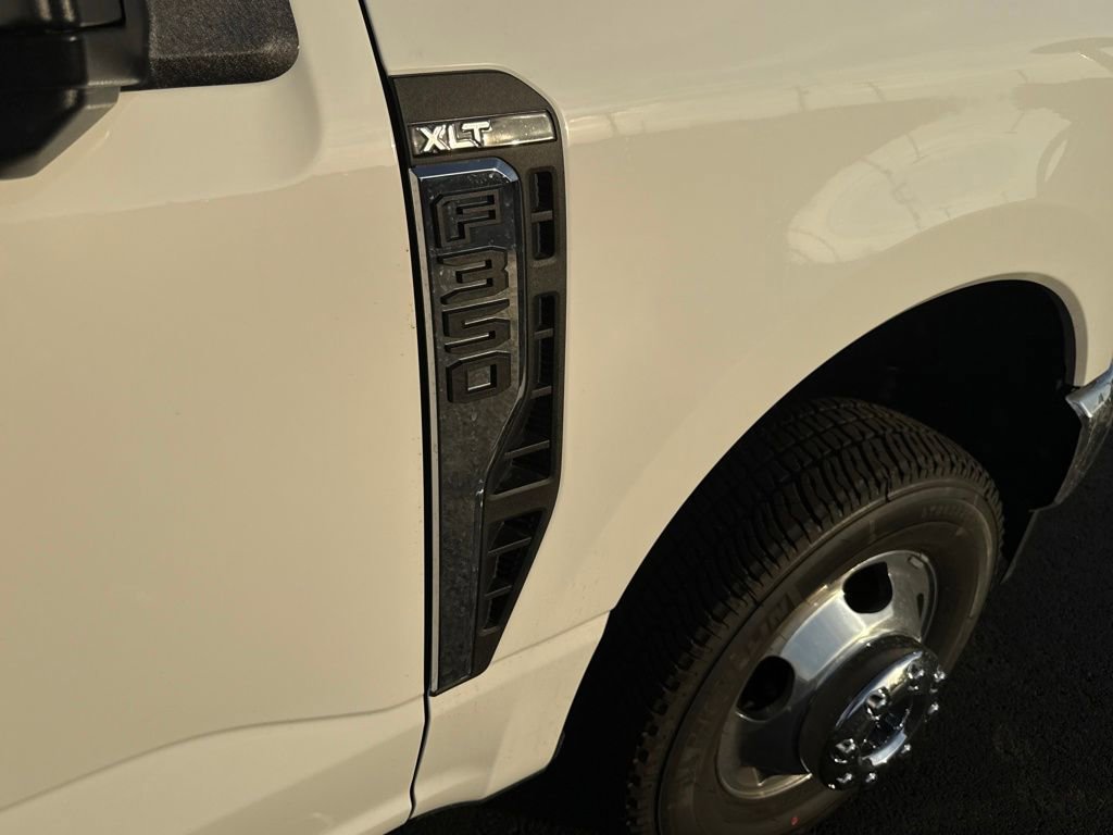 New 2026 Ford F350 XLT w/ XLT Premium Package image 50