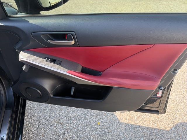 Used 2017 Lexus IS 300 F Sport w/ F Sport Package image 18