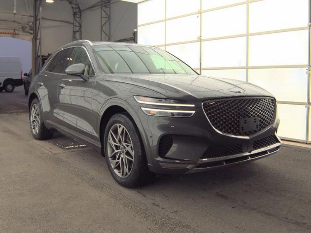 Used 2023 Genesis GV70 2.5T w/ Advanced Package AWD/4WD image 4