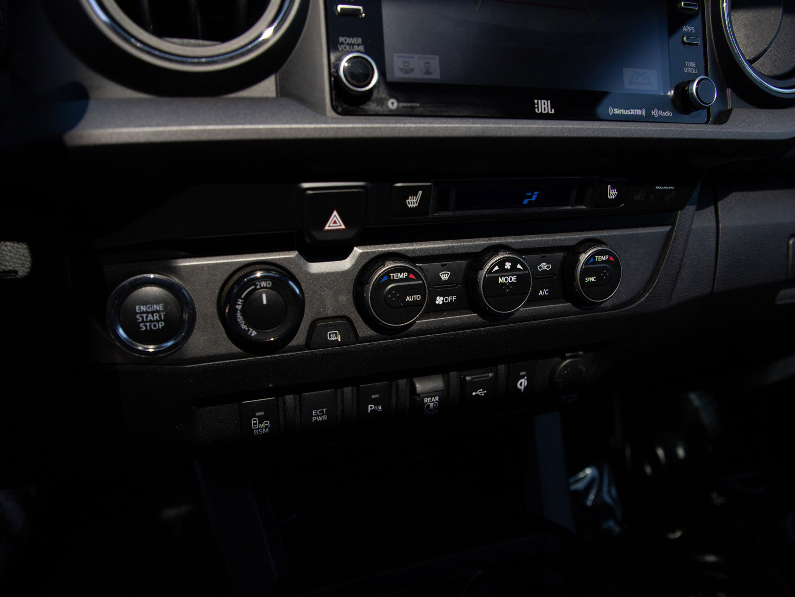 Used 2020 Toyota Tacoma TRD Pro AWD/4WD image 23