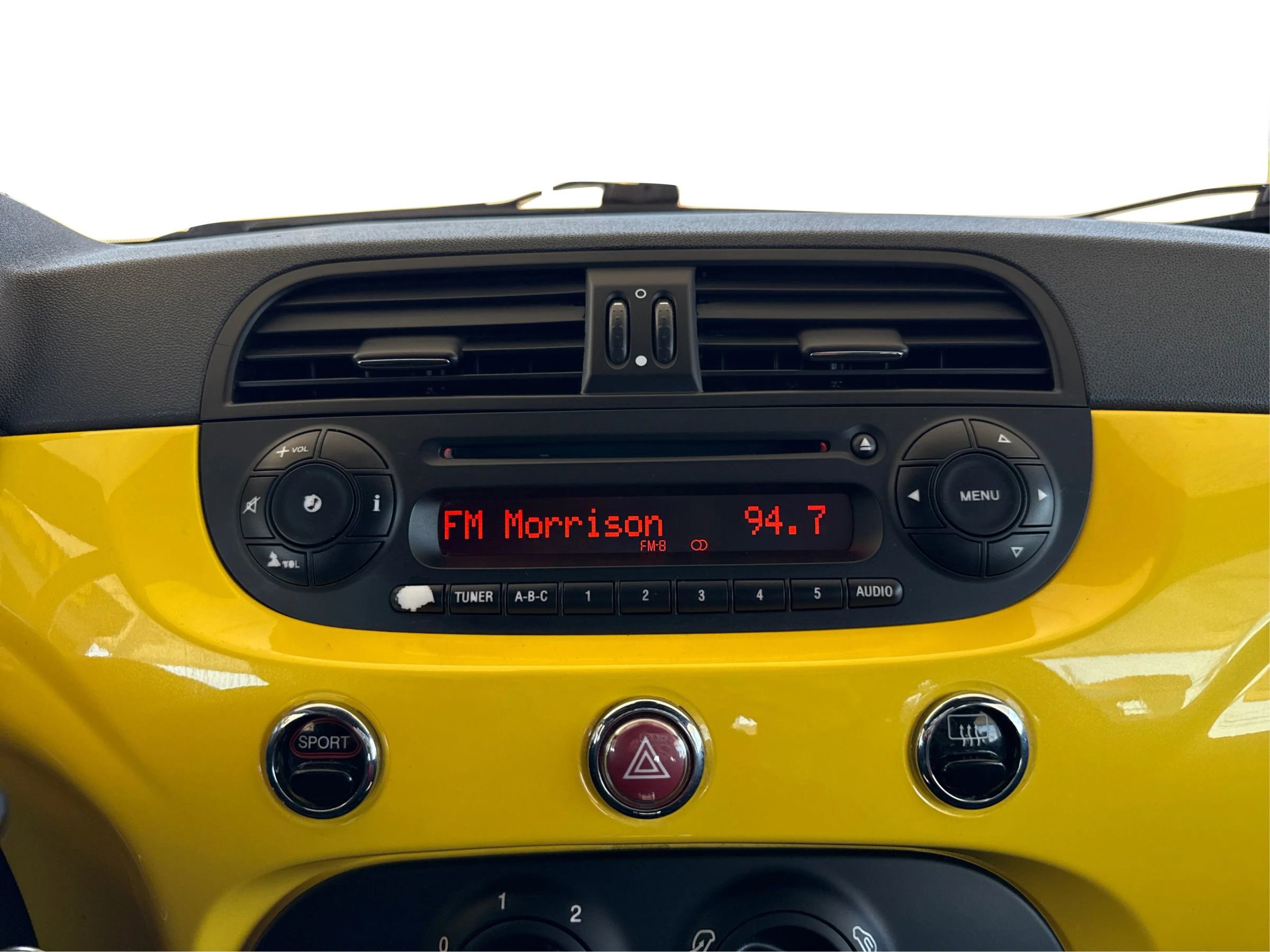 Used 2015 FIAT 500 Sport image 15