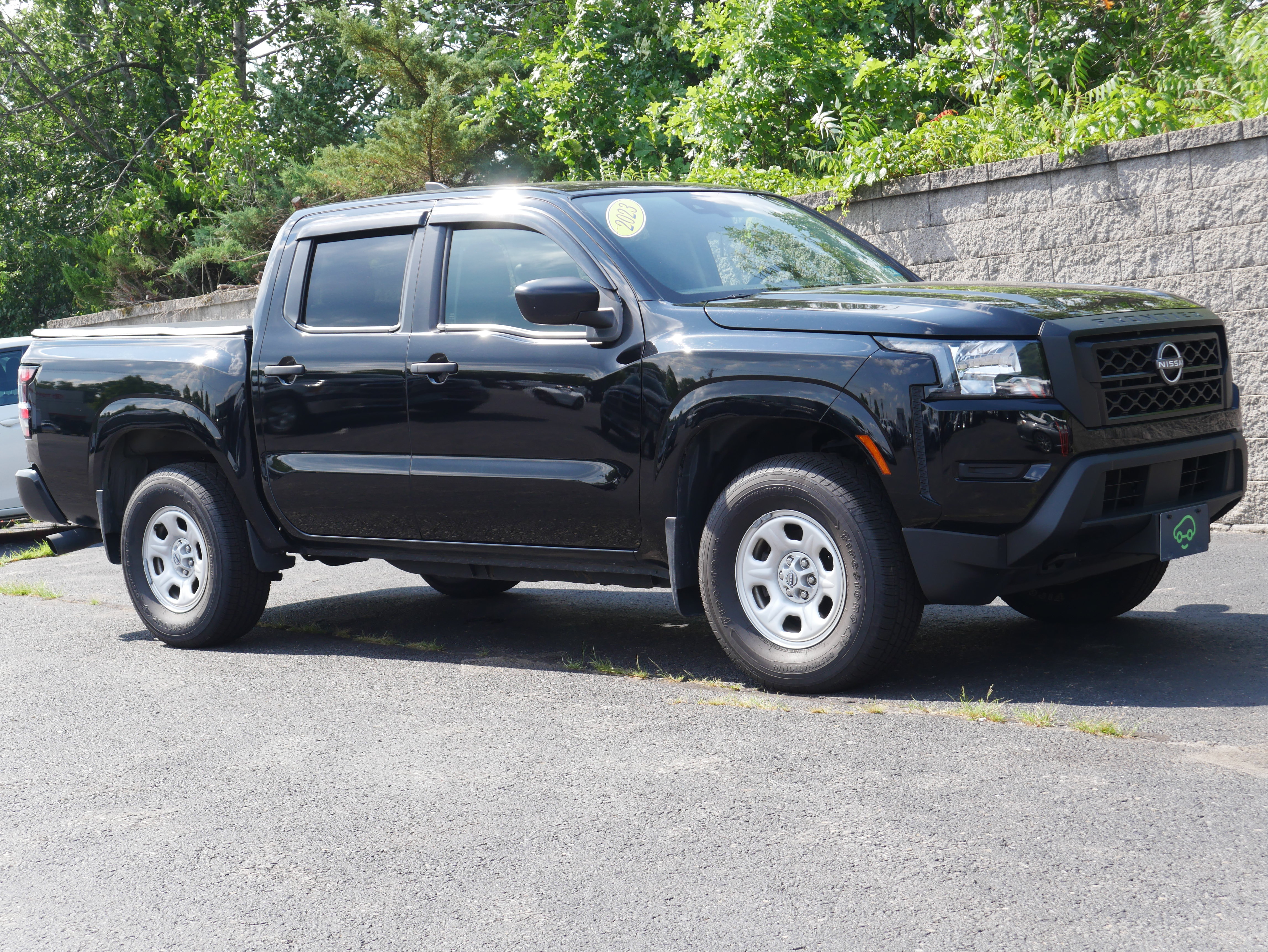Used 2023 Nissan Frontier S w/ Technology Package AWD/4WD image 9