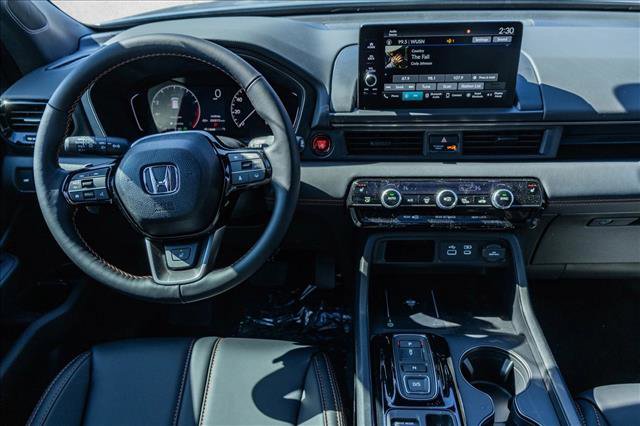 New 2025 Honda Pilot TrailSport image 25