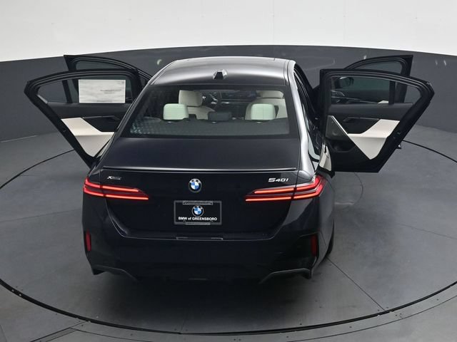 New 2027 BMW 540i xDrive w/ M Sport Package AWD/4WD image 46