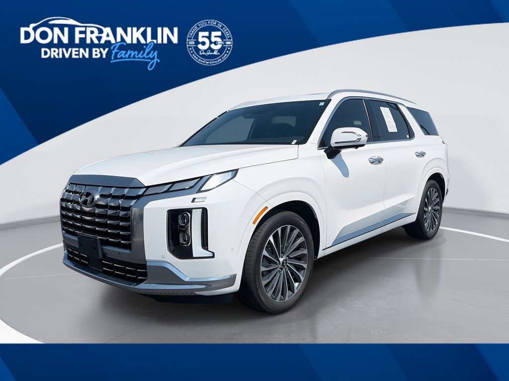 Used 2023 Hyundai Palisade Calligraphy image 1