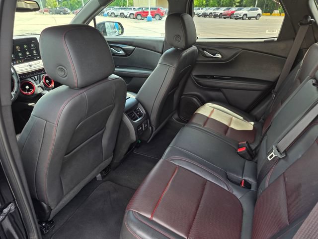 Used 2025 Chevrolet Blazer RS FWD image 37