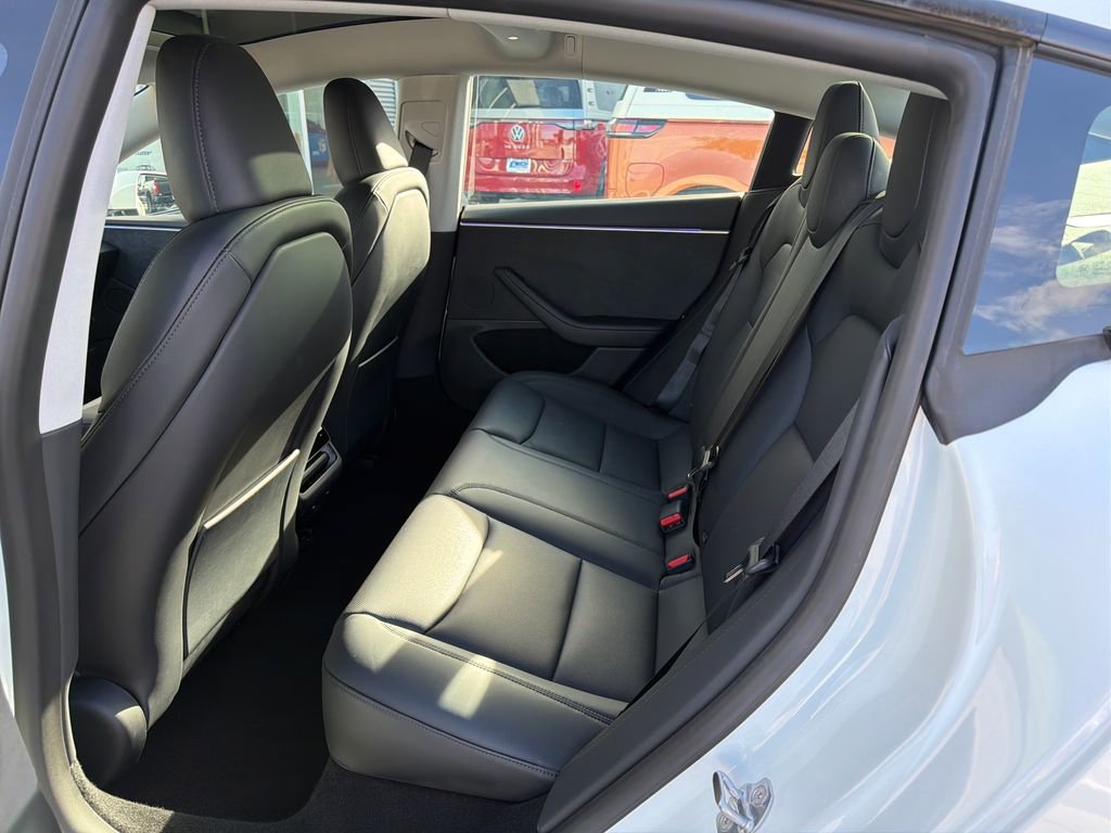 Used 2025 Tesla Model 3 Long Range AWD/4WD image 12