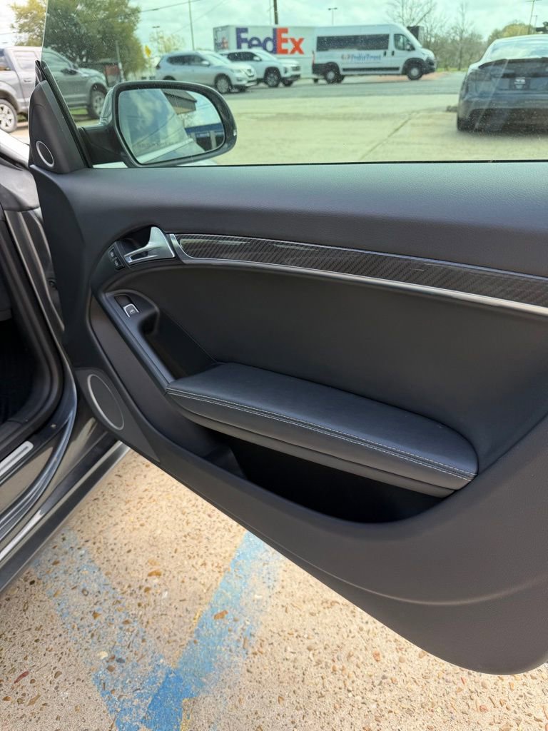 Used 2014 Audi RS 5 Cabriolet image 21