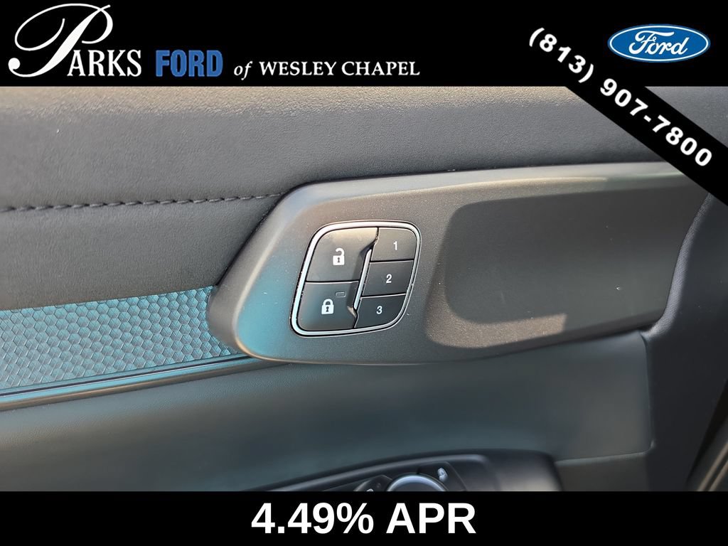 Certified 2025 Ford Ranger Raptor AWD/4WD image 17