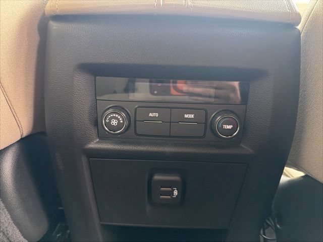 Certified 2023 Chevrolet Traverse LS AWD/4WD image 17