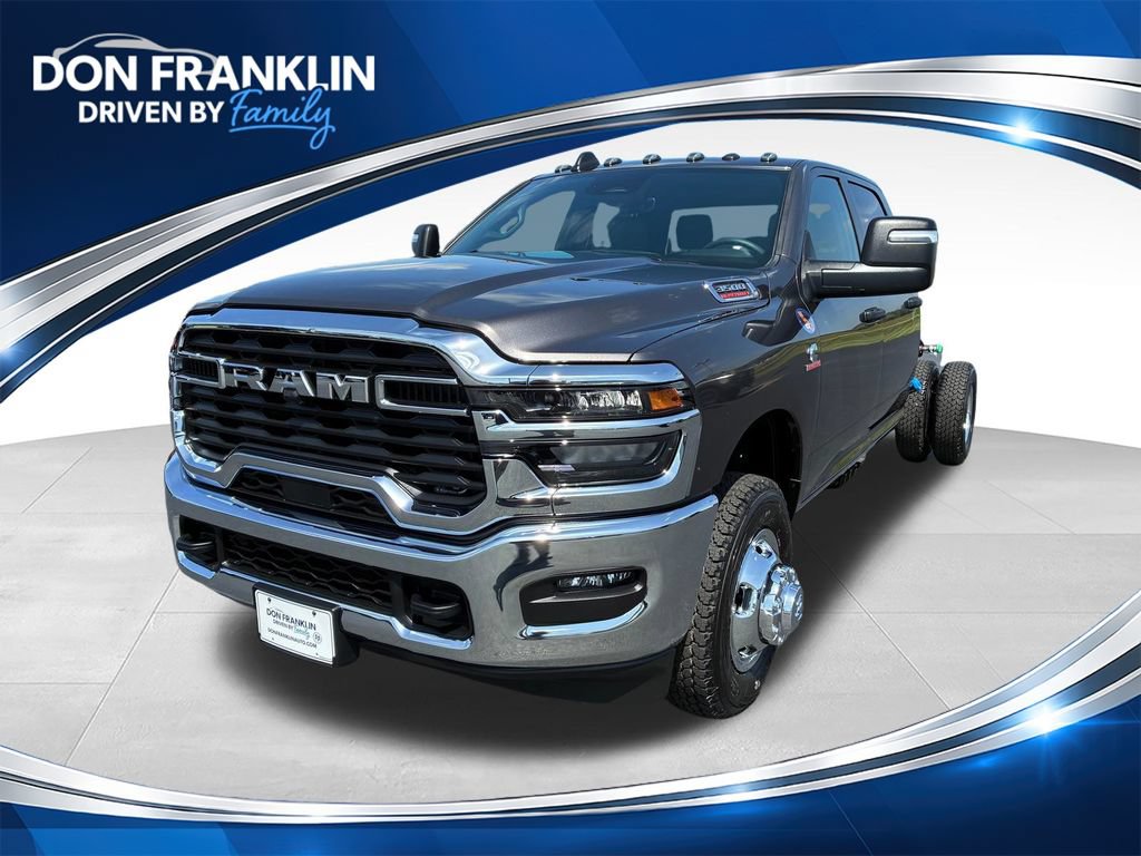 New 2026 RAM 3500 Tradesman w/ Chrome Appearance Group A