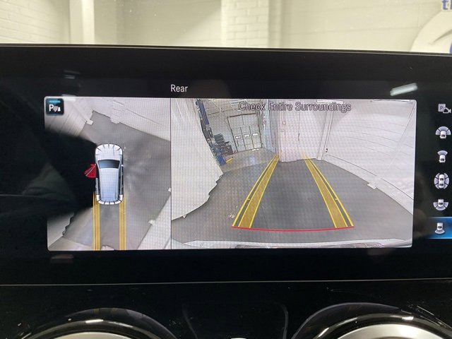 Used 2020 Mercedes-Benz GLB 250 4MATIC image 27