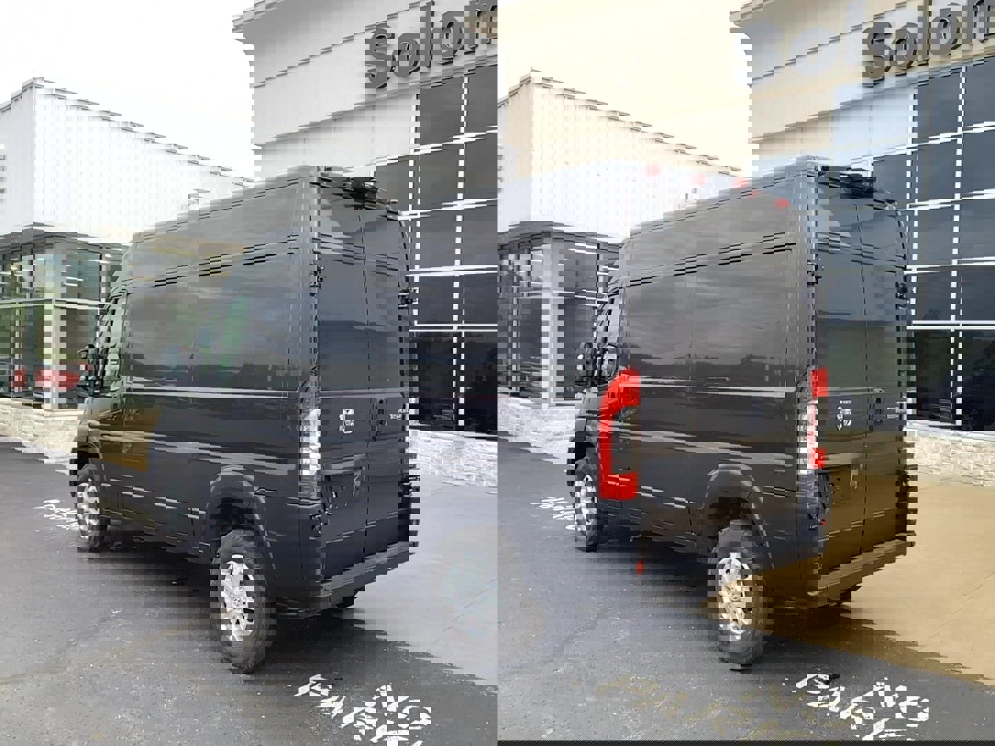 New 2025 RAM ProMaster 1500 w/ Quick Order Package 22G SLT image 8