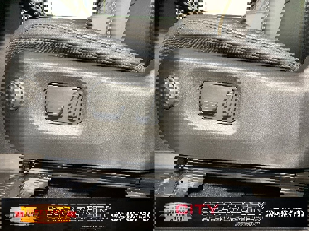 New 2026 Jeep Gladiator Sport image 13