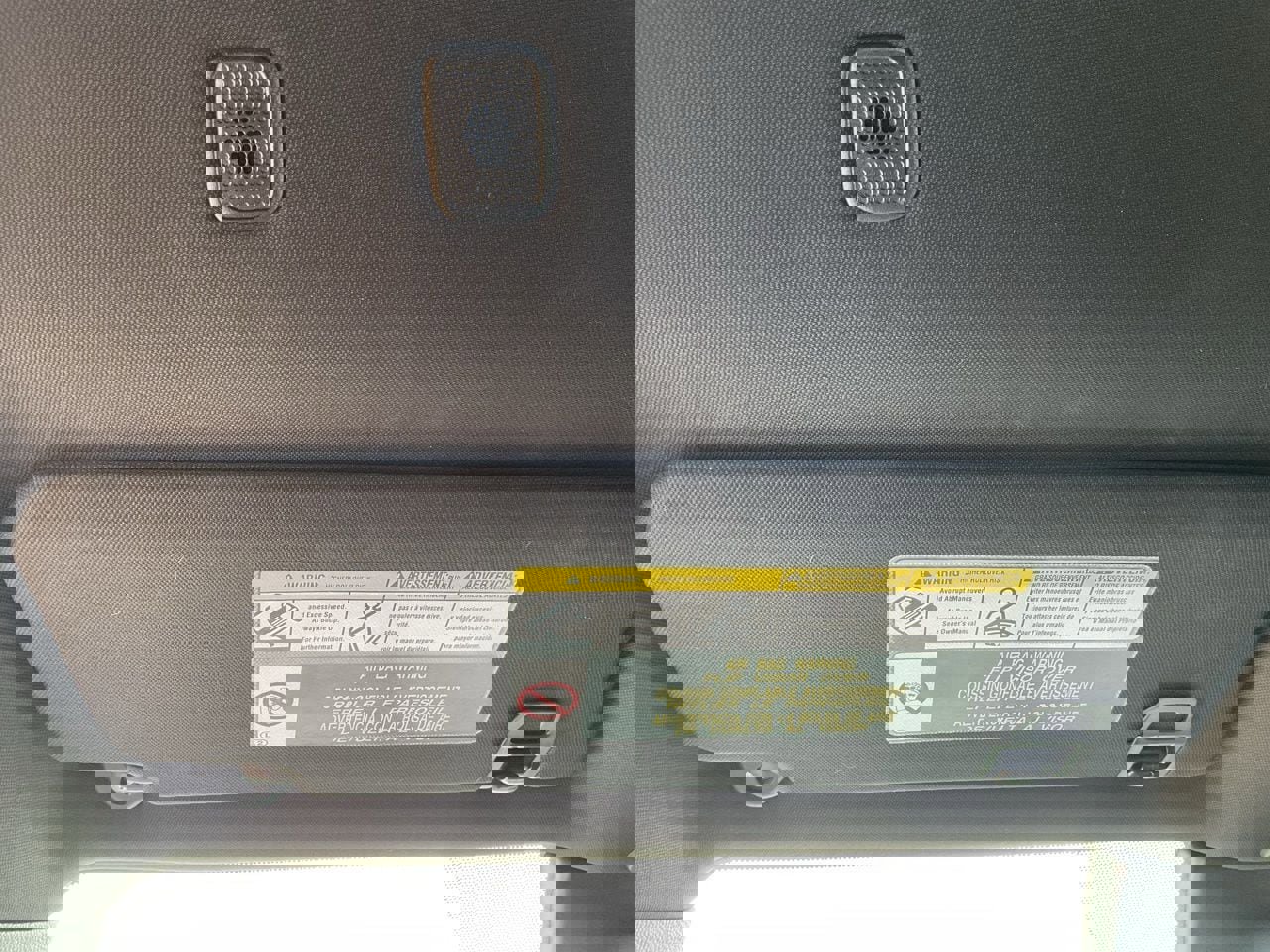 Used 2025 Toyota Tacoma TRD Off-Road AWD/4WD image 35