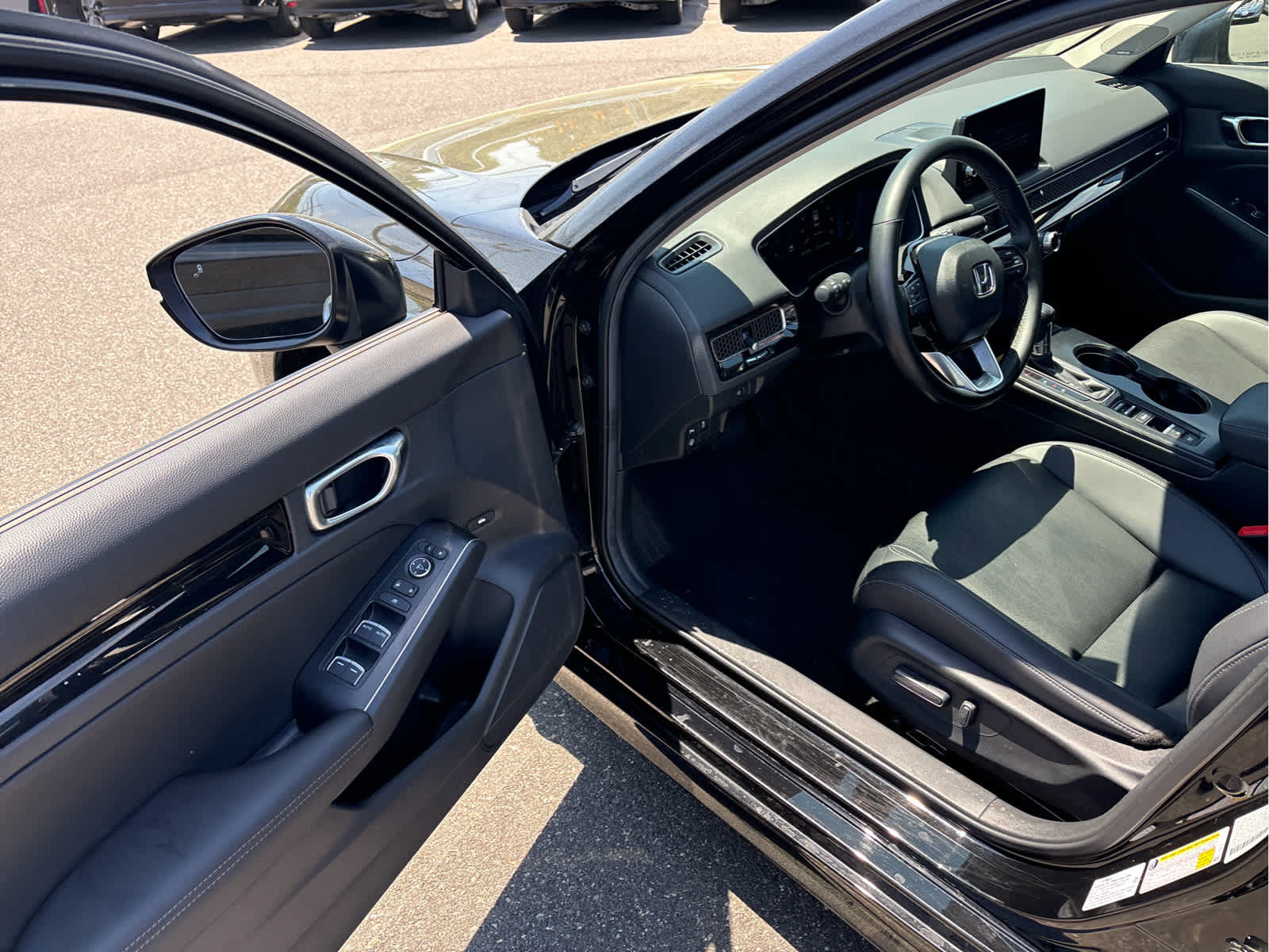 Used 2024 Honda Civic Touring image 7