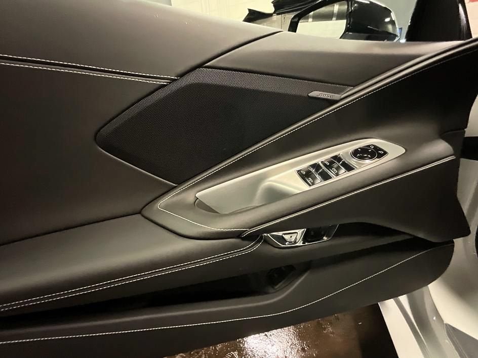 New 2027 Chevrolet Corvette Stingray Convertible w/ 1LT RWD image 18