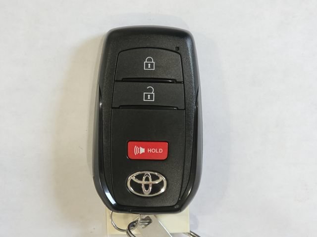 Used 2025 Toyota Tacoma TRD Sport AWD/4WD image 30