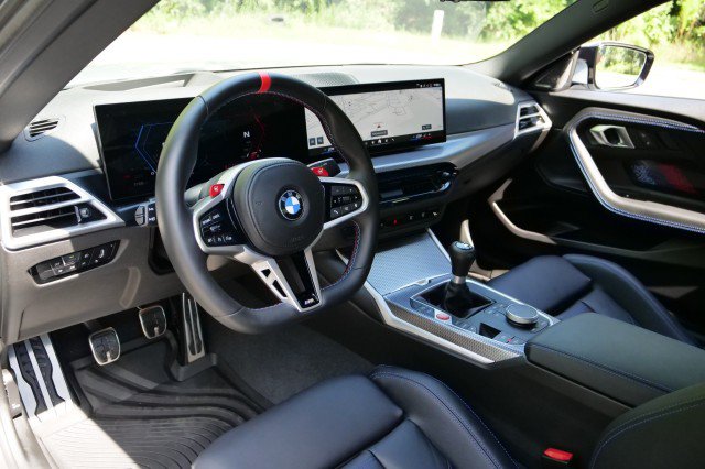 Used 2025 BMW M2 w/ Lighting Package RWD image 2