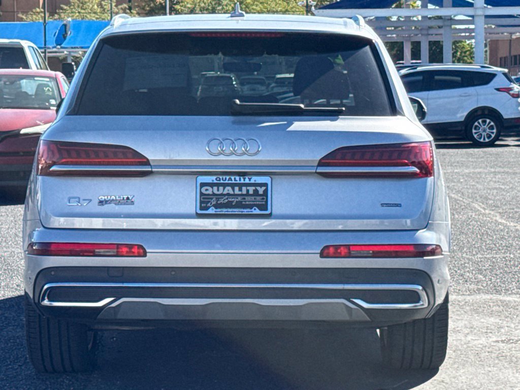 Used 2022 Audi Q7 2.0T Premium AWD/4WD image 5