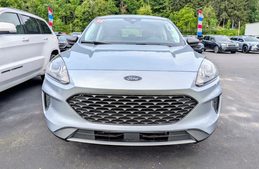 Used 2022 Ford Escape S AWD/4WD image 2