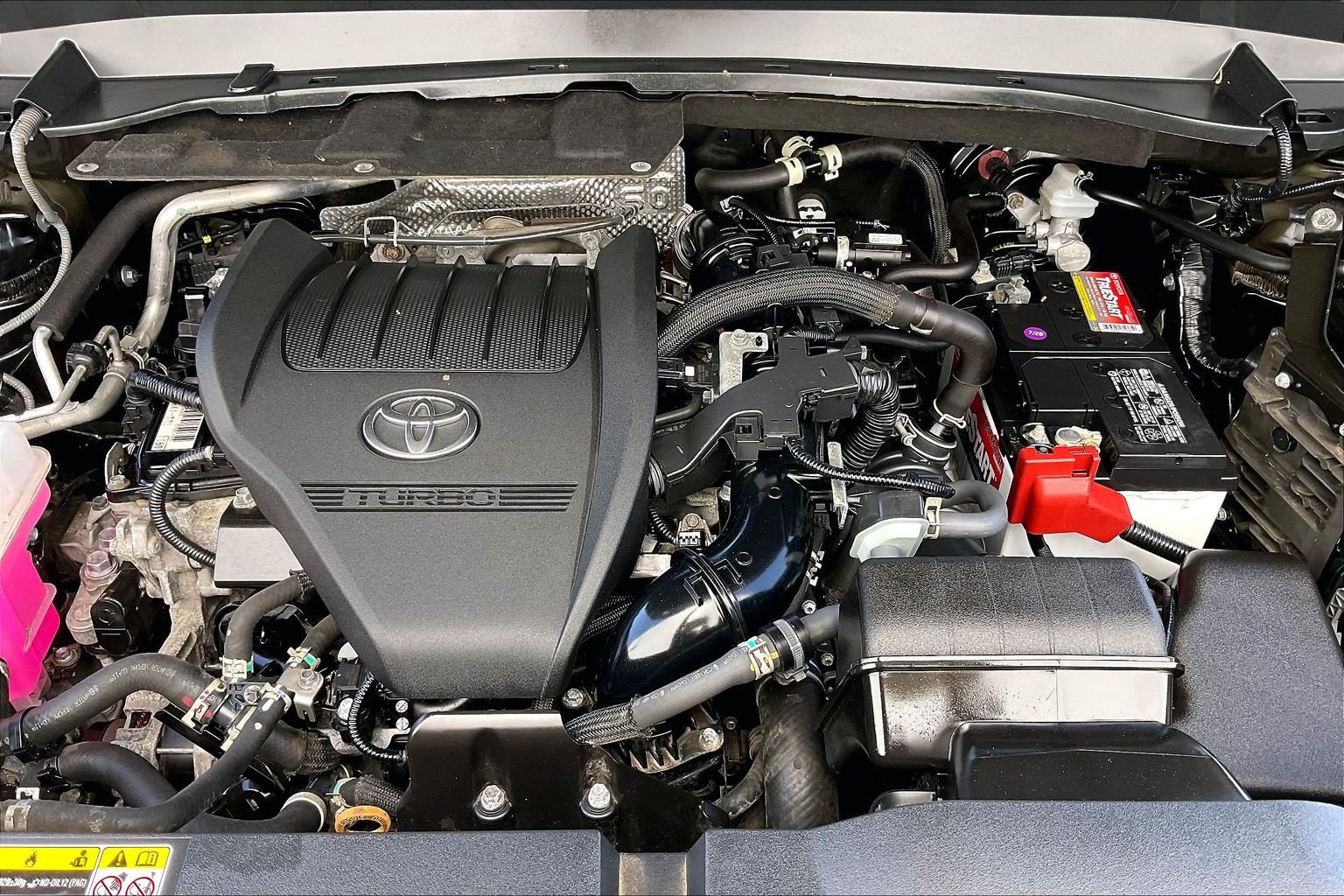 Used 2024 Toyota Grand Highlander AWD image 13