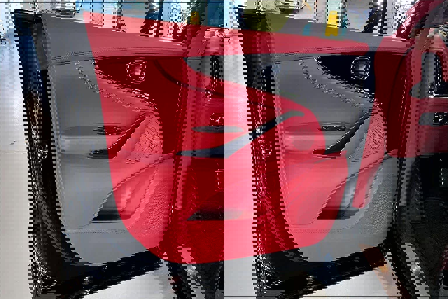 Used 2026 Aston Martin DBX 707 image 22