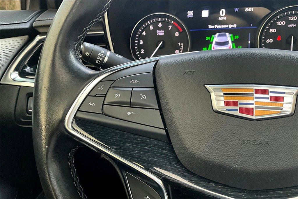 Used 2021 Cadillac XT5 Premium Luxury image 18