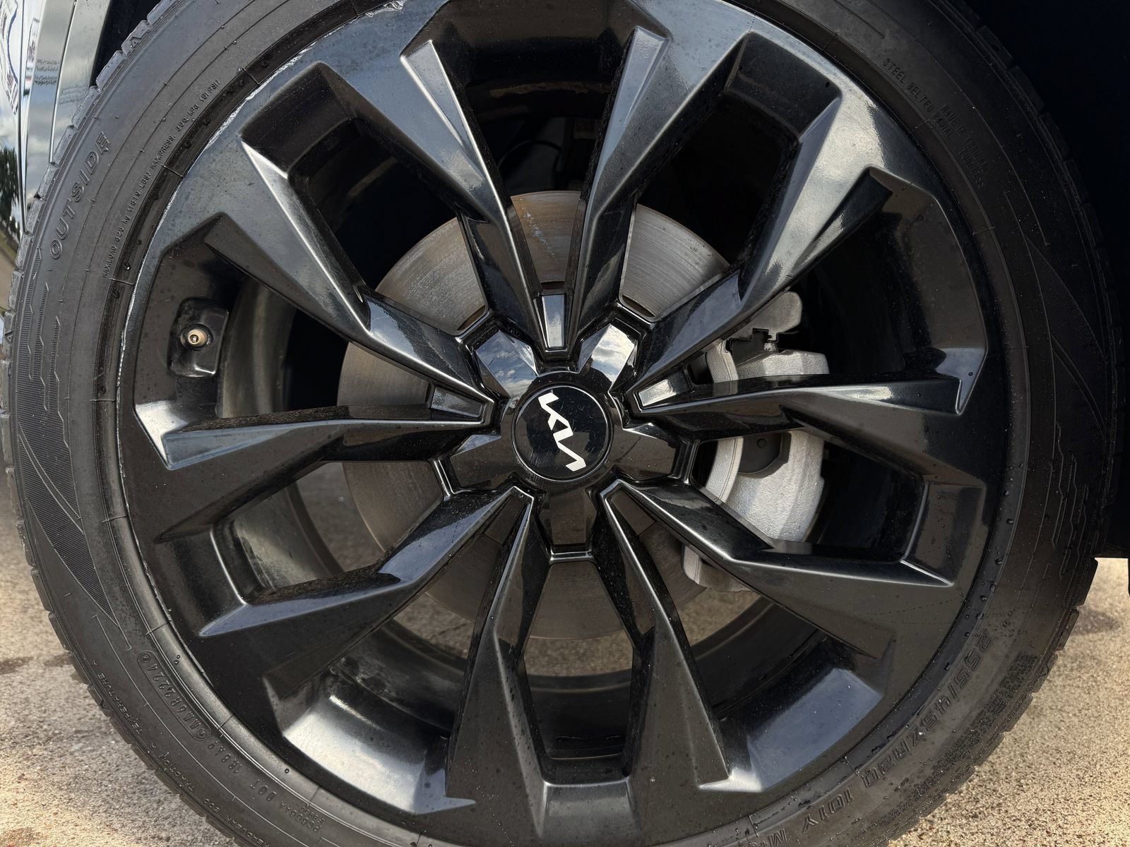 Used 2023 Kia Sorento SX AWD/4WD image 10