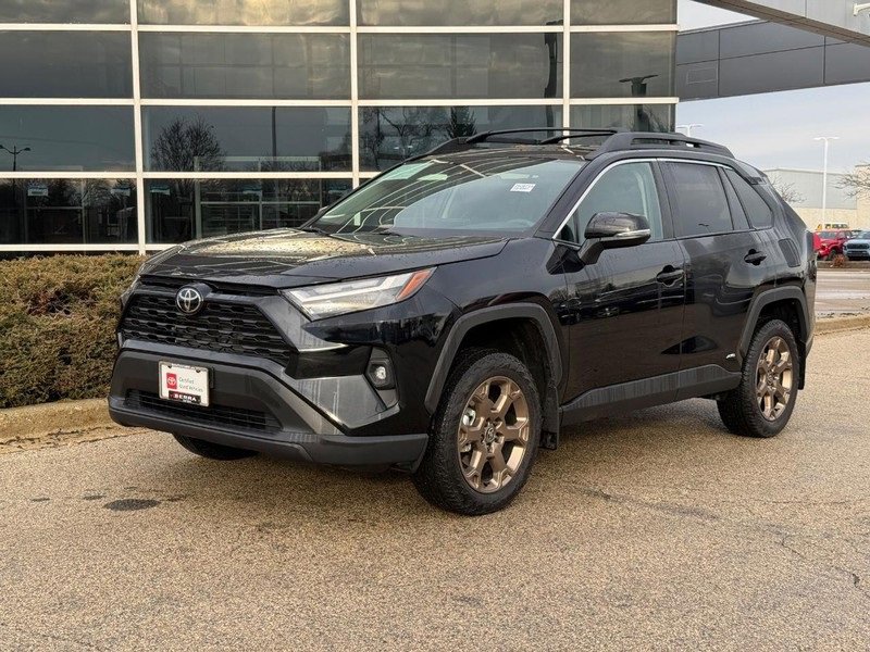 Used 2025 Toyota RAV4 Woodland Edition image 7