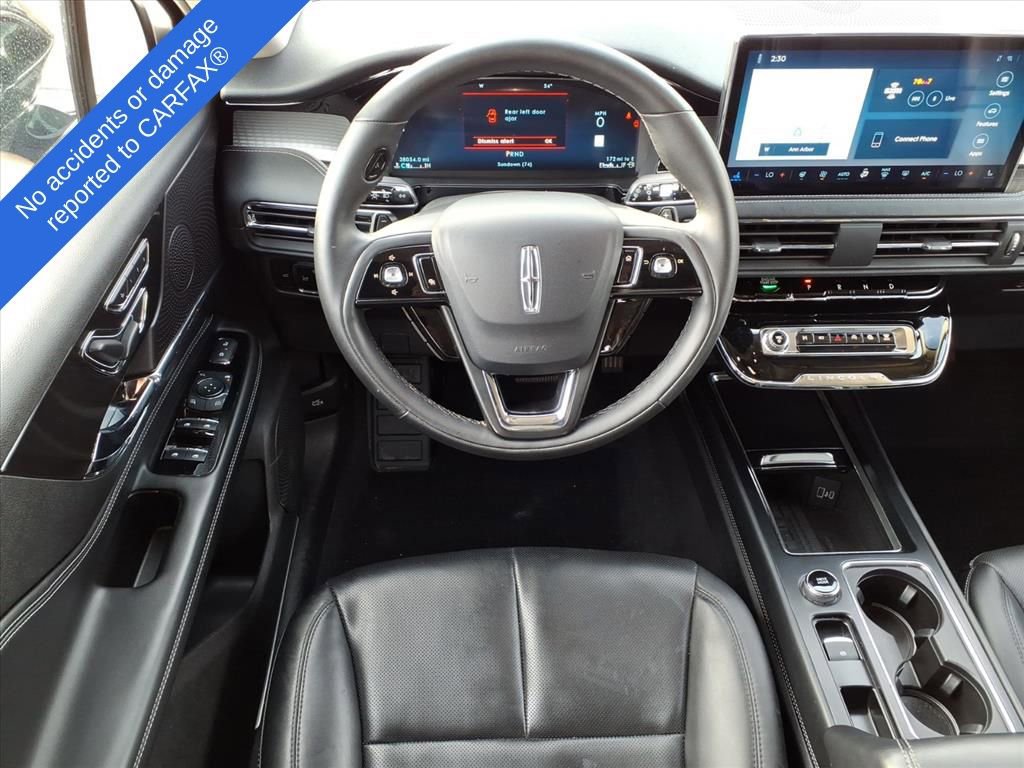 Used 2023 Lincoln Corsair AWD w/ Equipment Group 101A image 14