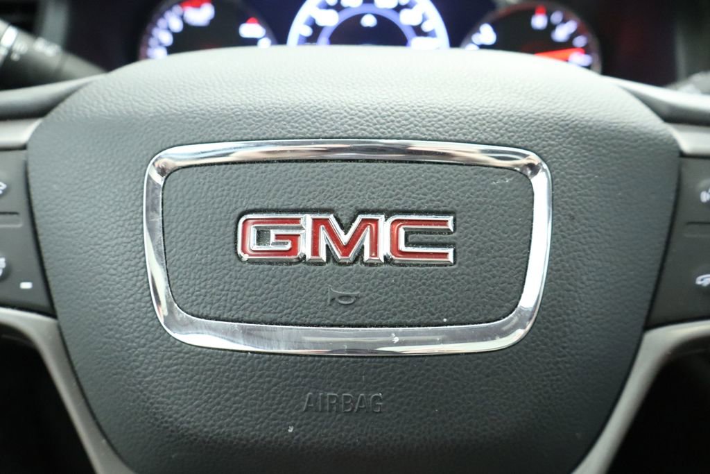 Used 2022 GMC Acadia AT4 w/ Technology Package AWD/4WD image 37