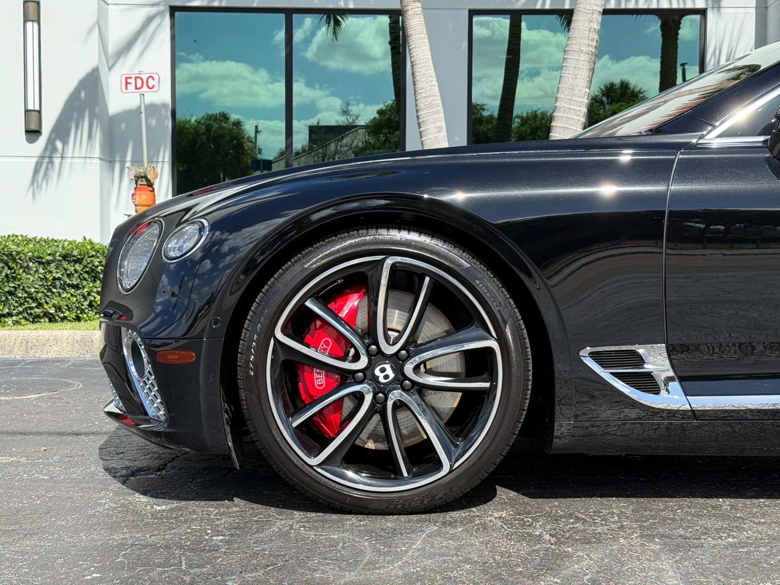 Used 2022 Bentley Continental GT AWD/4WD image 16