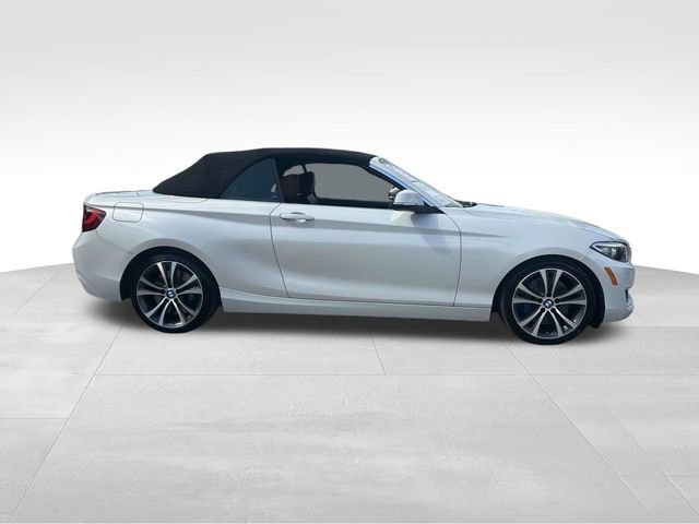 Used 2016 BMW 228i Convertible image 2