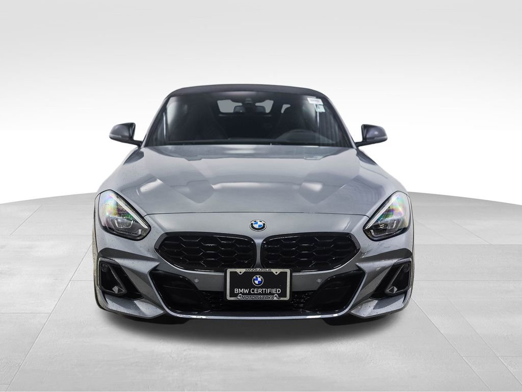 Certified 2025 BMW Z4 M40i w/ Edition image 8