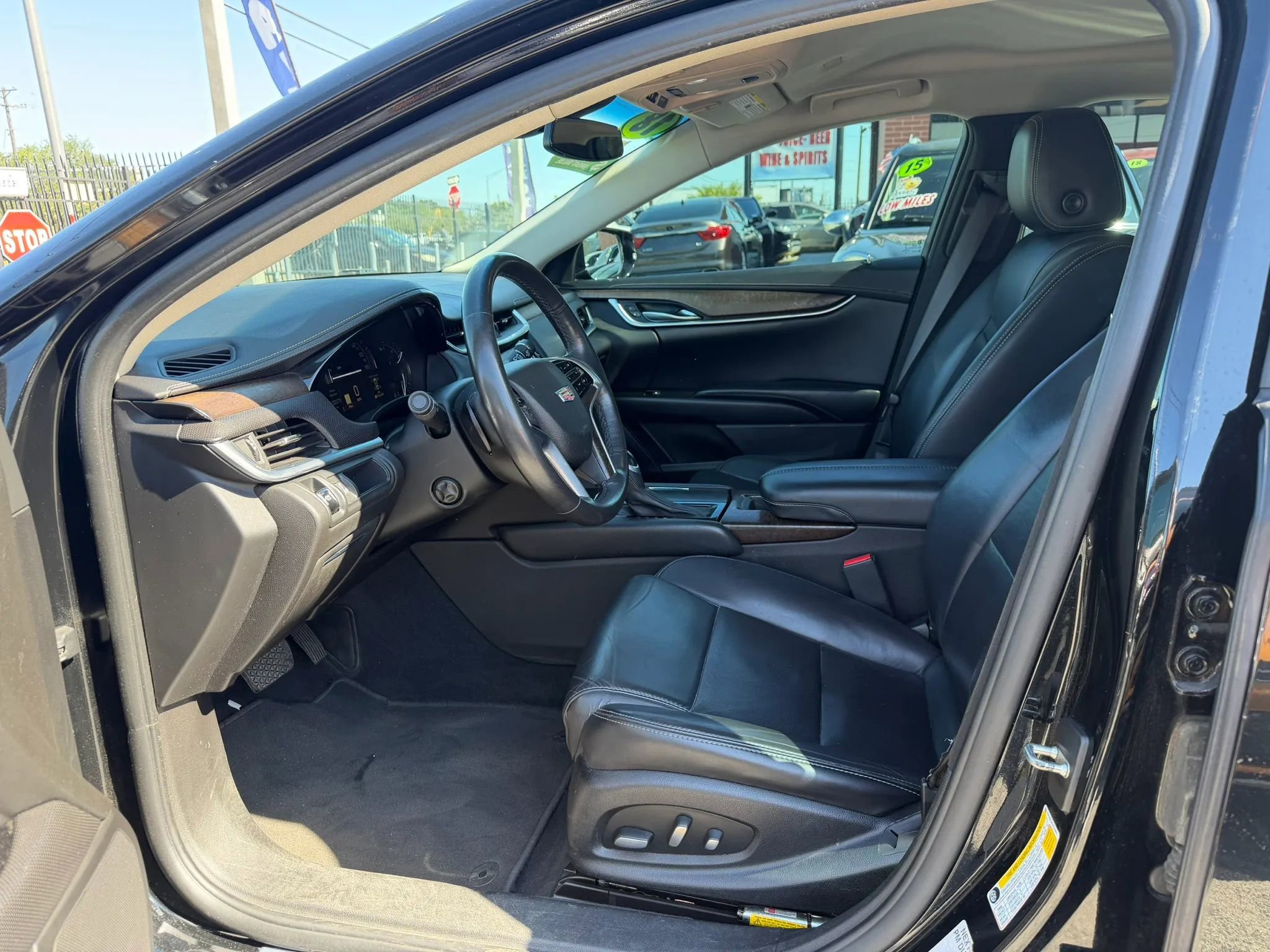 Used 2018 Cadillac XTS Luxury FWD image 8