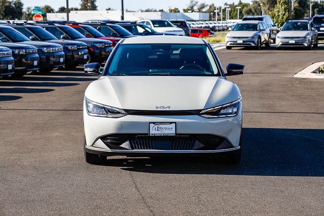 Used 2024 Kia EV6 Light RWD image 7