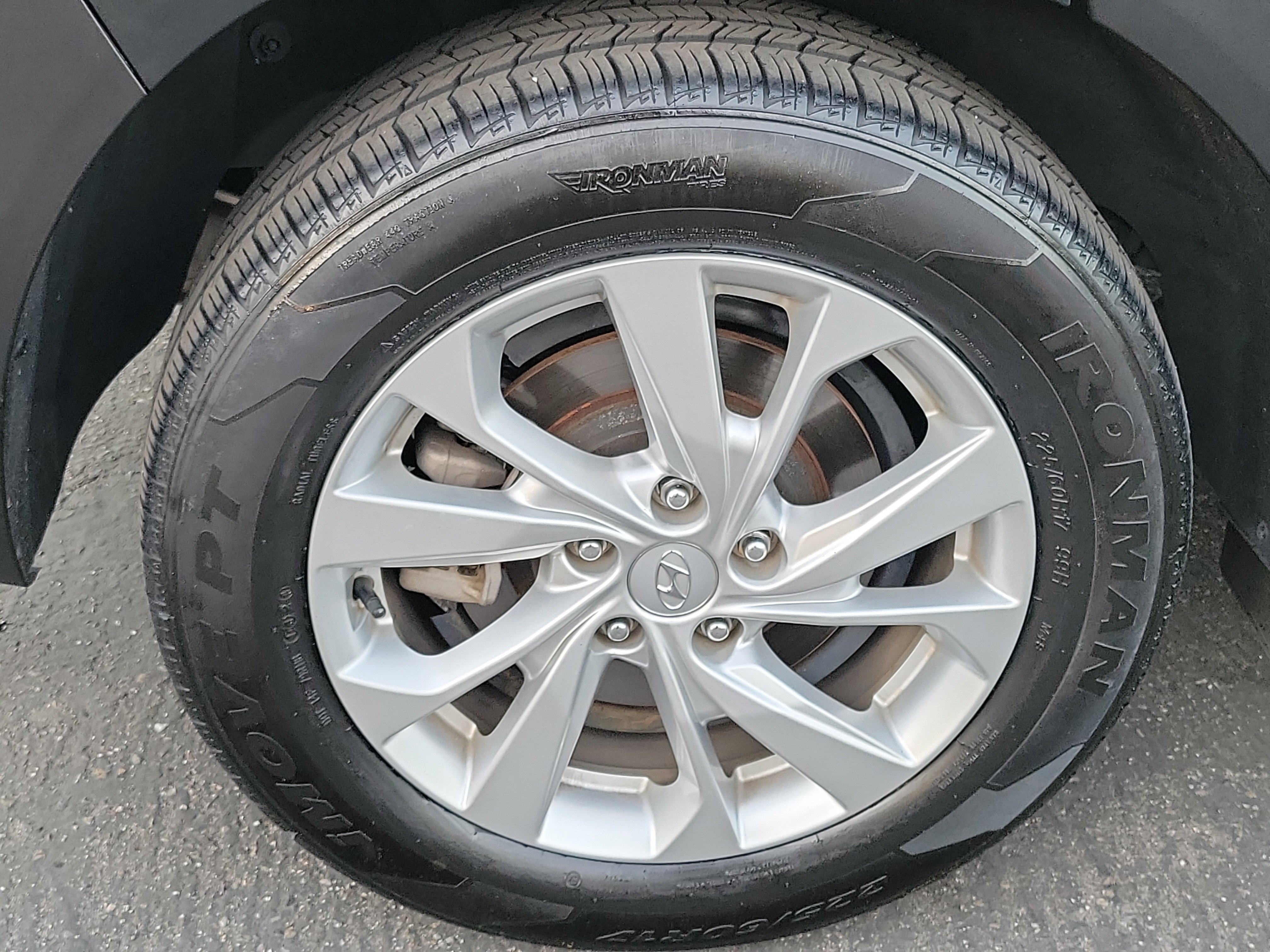 Certified 2021 Hyundai Tucson SE w/ Cargo Package image 24