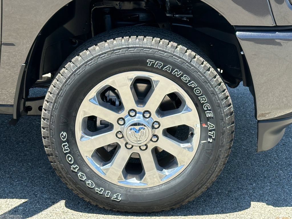 New 2026 RAM 2500 Laramie w/ Sport Appearance Package AWD/4WD image 14
