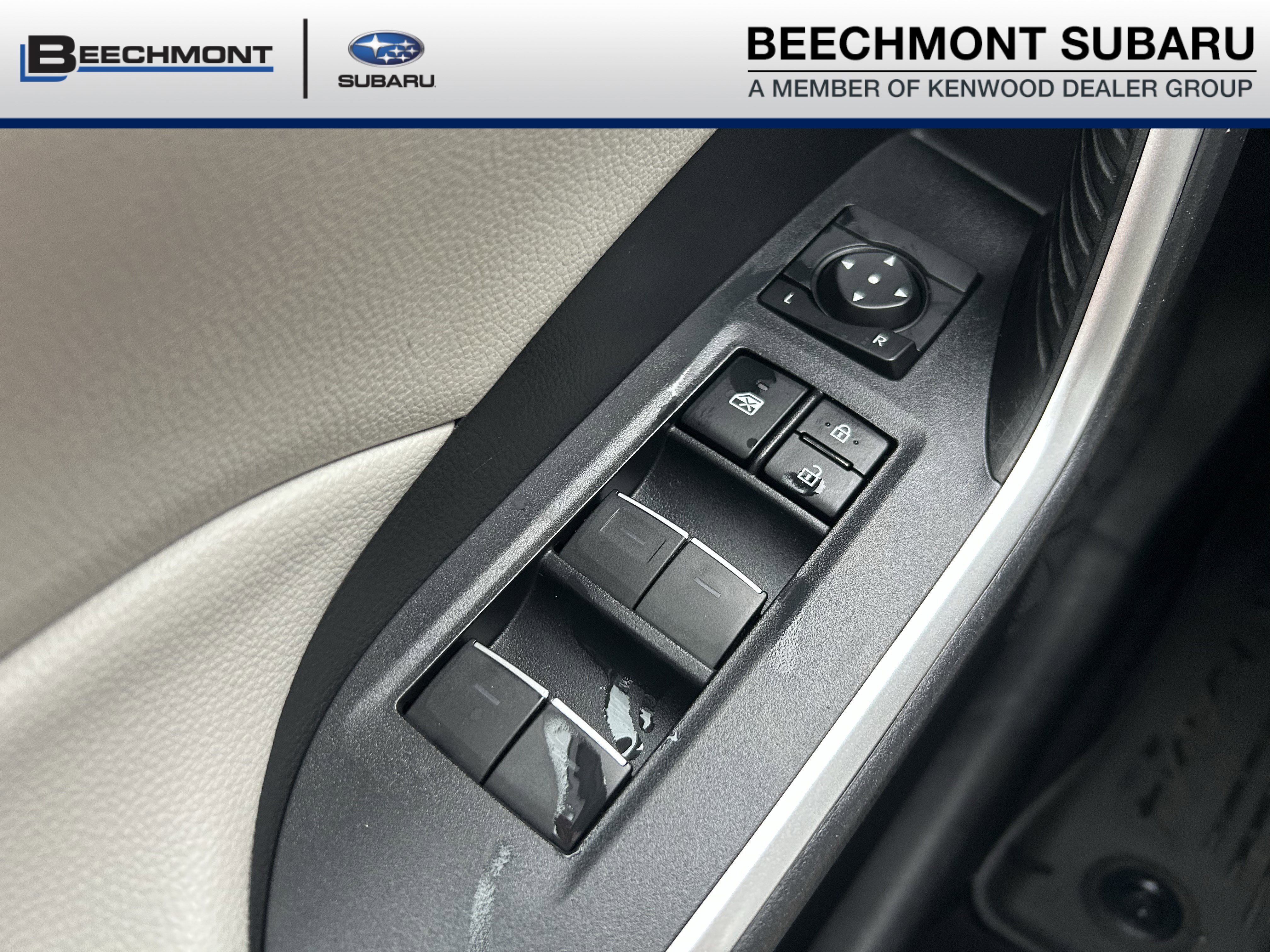 Used 2022 Toyota RAV4 XLE Premium image 20