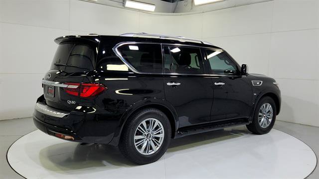 Used 2020 INFINITI QX80 Luxe w/ All-Season Package RWD image 8