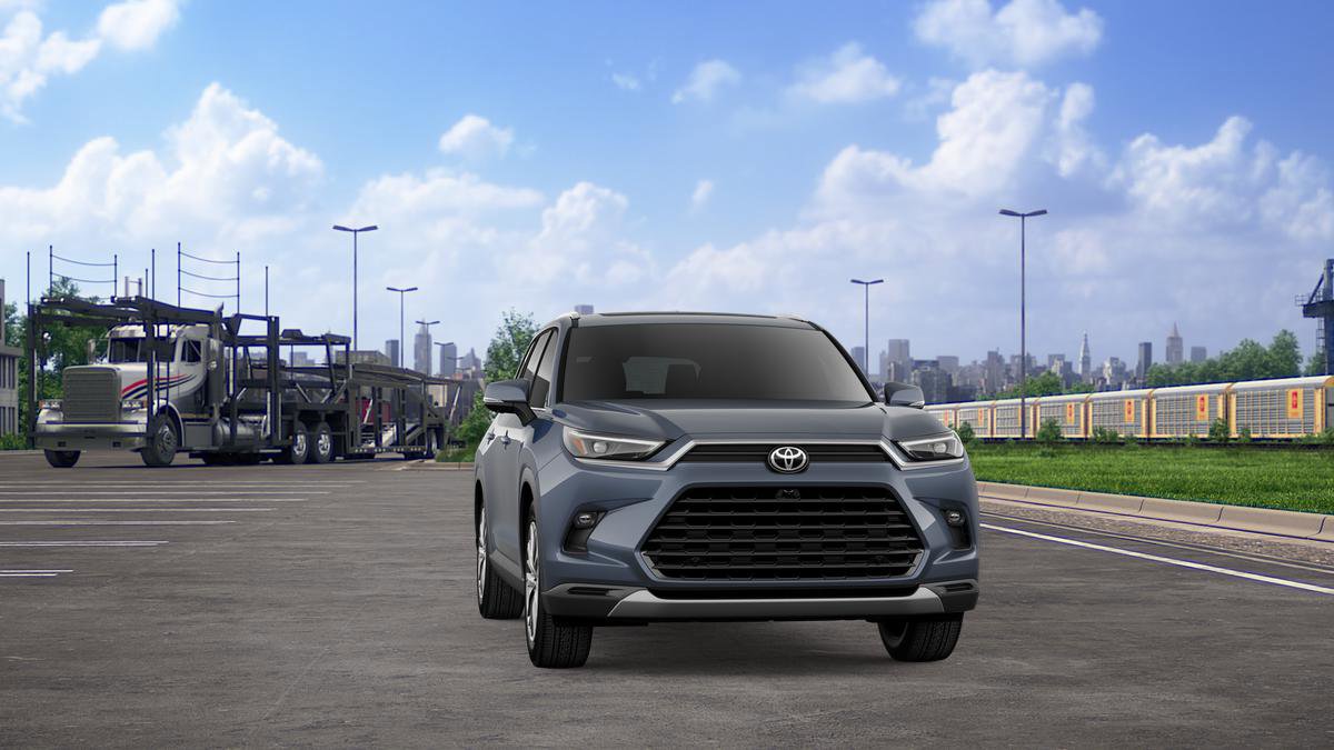 New 2026 Toyota Grand Highlander Platinum image 16