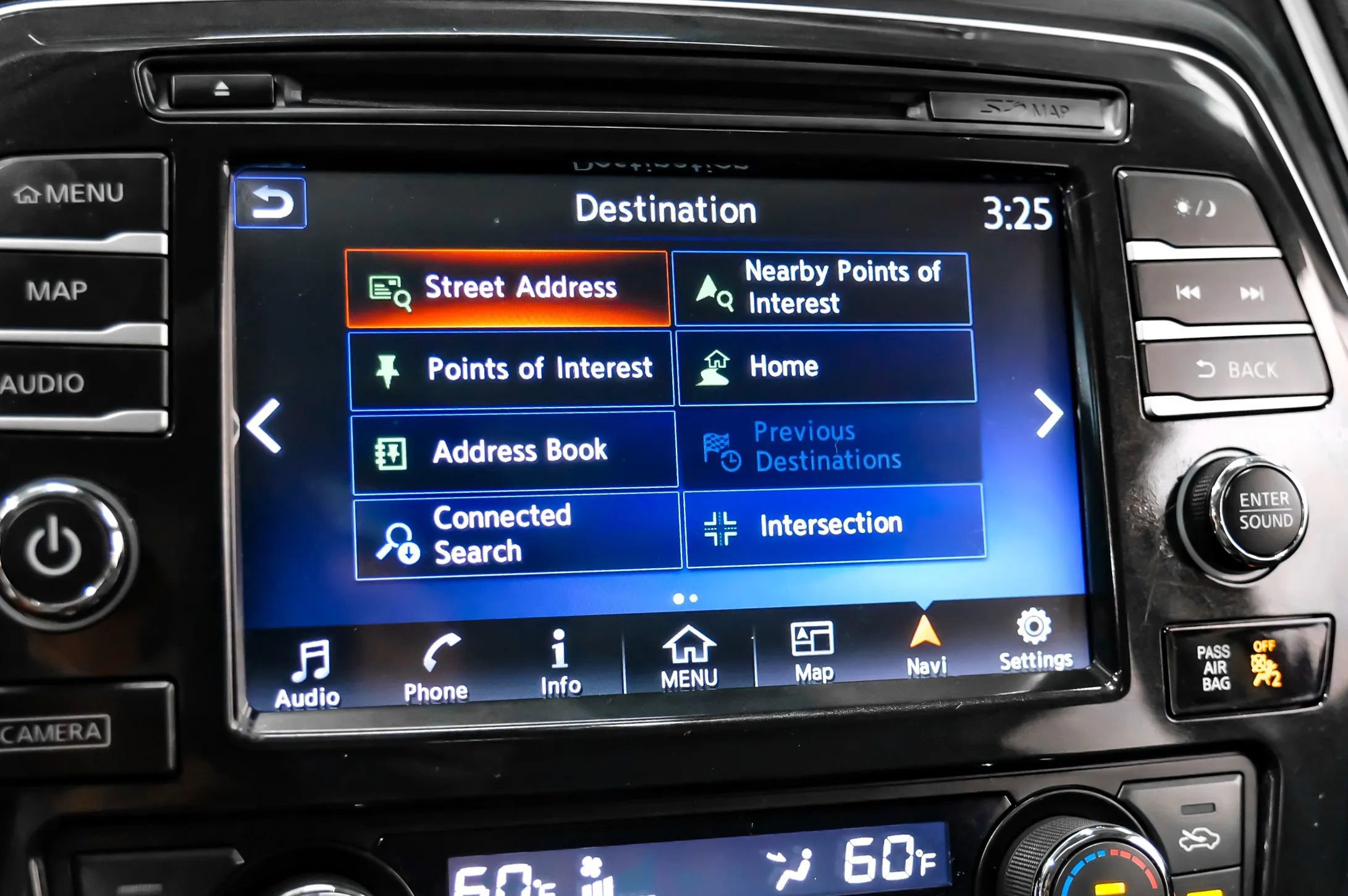 Used 2017 Nissan Maxima Platinum FWD image 42