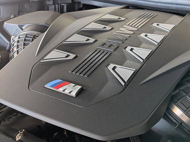 New 2025 BMW X7 M60i w/ Climate Comfort Package image 29