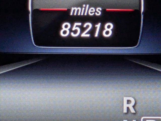 Used 2014 Mercedes-Benz GL 450 4MATIC image 11