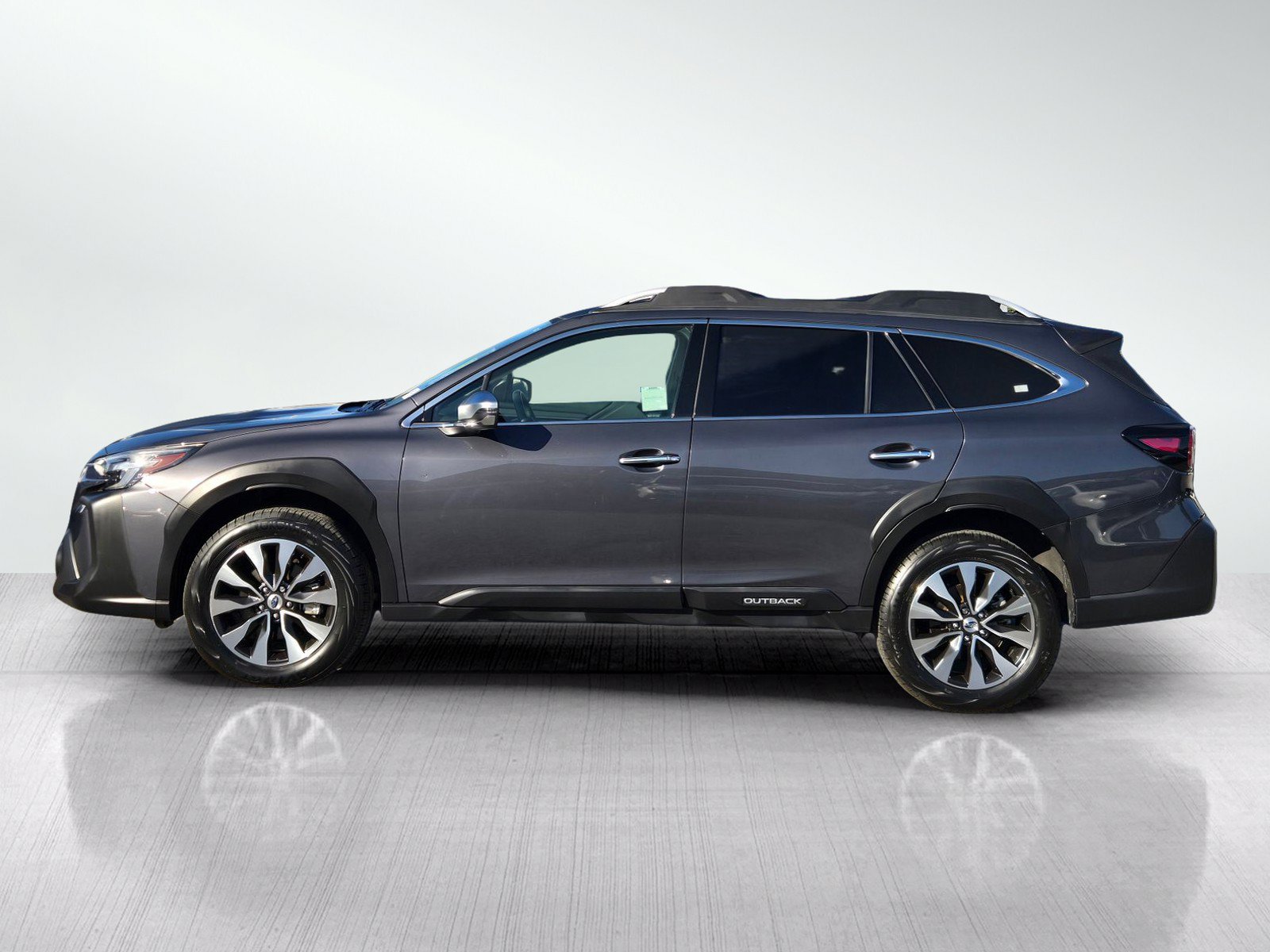Used 2024 Subaru Outback Touring XT AWD/4WD image 7