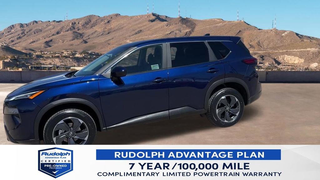 Used 2025 Nissan Rogue SV image 3